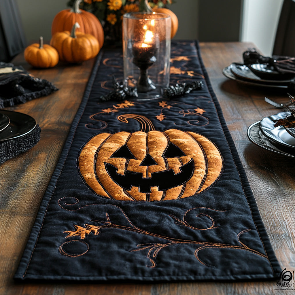Wicked Lantern Quilted Table Runner NCU0DV7164
