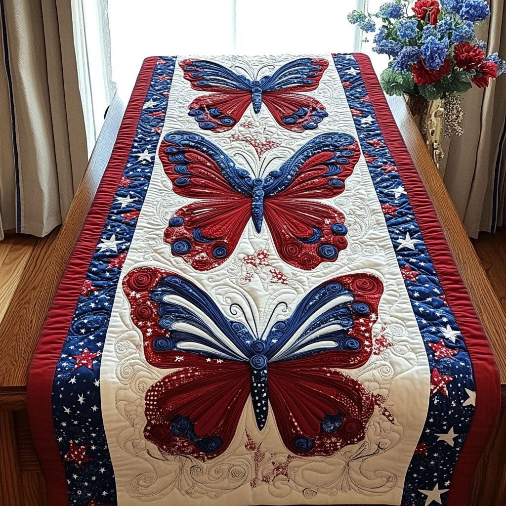 American Charm Quilted Table Runner NCU0PTT164