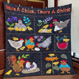 Here A Chick HM141008D Quilt Blanket