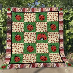 Ladybug NN130613 Quilt Blanket