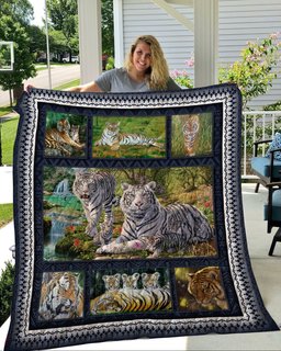 Tiger CLH0412608Q Quilt Blanket