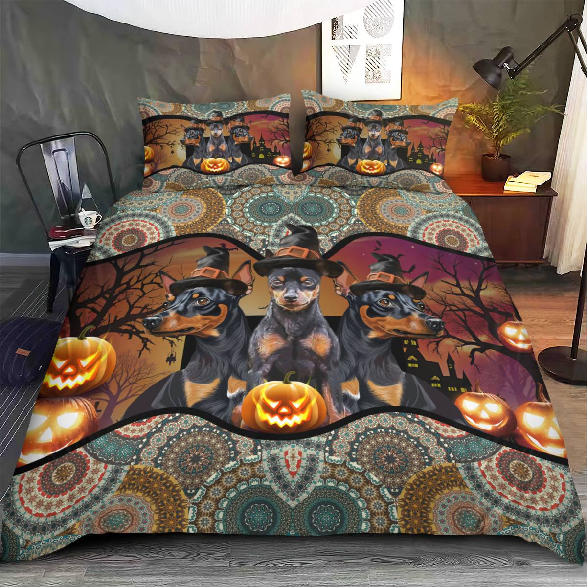 Miniature Pinscher Halloween Bedding Set