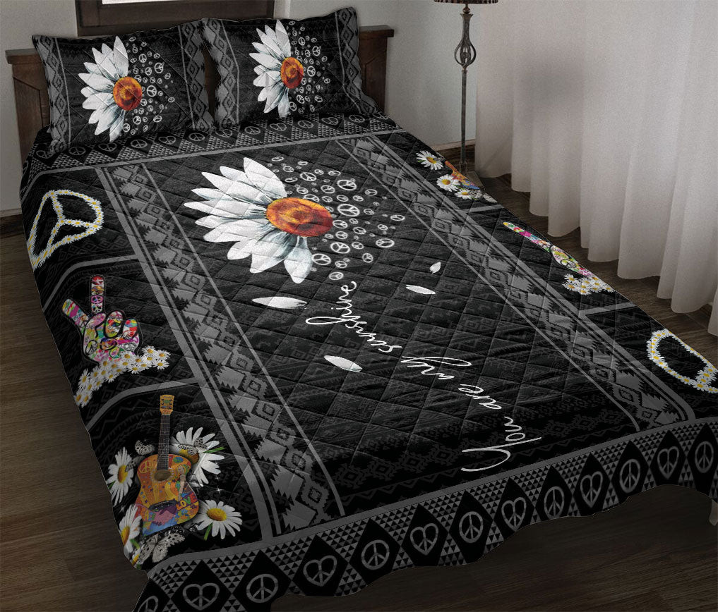 Hippie Quilt Bedding Set, You Are My Sunshine Peace Sign Hand Black White Hippie Quilt Blanket With Pillowcases, Duvet Cover Set