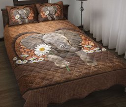 Elephant Quilt Bedding Set, Baby Elephant White Daisy Flower Wild Quilt Blanket With Pillowcases, Duvet Cover Set