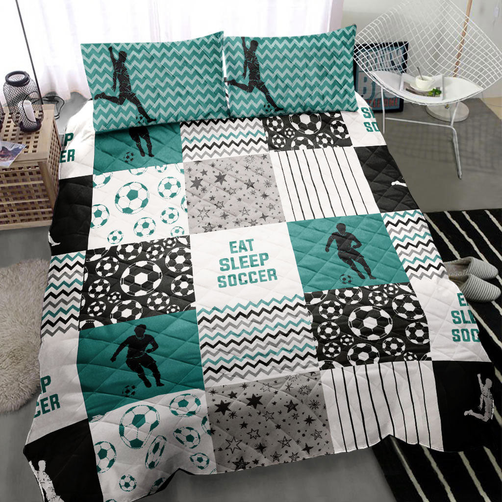 Soccer Quilt Bedding Set, America Soccer Boy Eat Sleep Soccer Patchwork Green Quilt Blanket With Pillowcases, Duvet Cover Set
