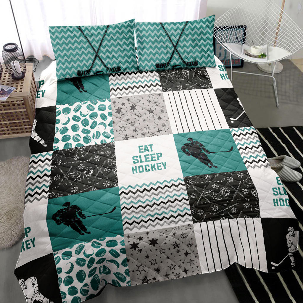 Hockey Quilt Bedding Set, America Hockey Boy Eat Sleep Hockey Patchwork Green Quilt Blanket With Pillowcases, Duvet Cover Set