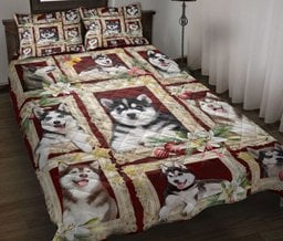 Husky Quilt Bedding Set, Siberian Husky Sits In The Window With Flower Quilt Blanket With Pillowcases, Duvet Cover Set