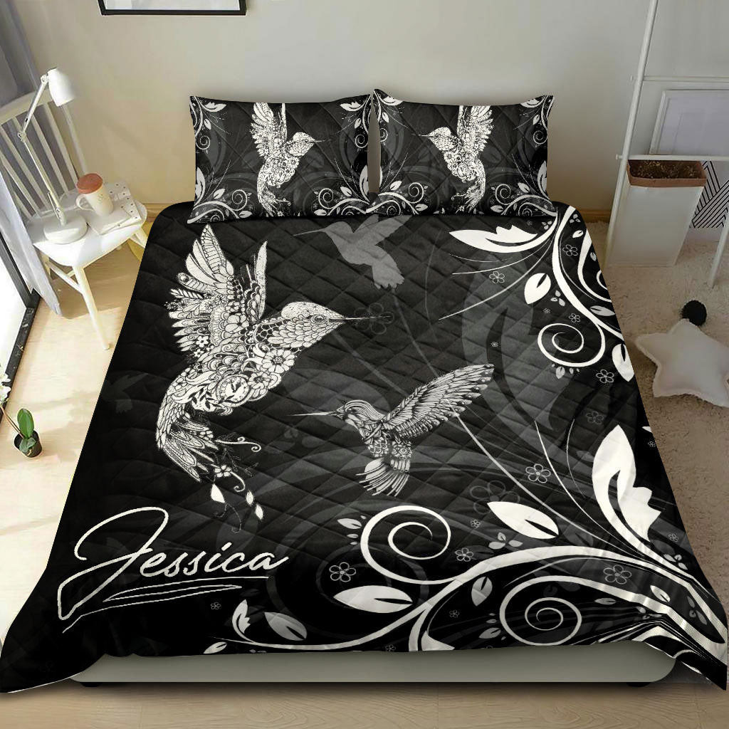 Personalized Hummingbird Quilt Bedding Set, Balck White Hummingbird Flower Quilt Blanket With Pillowcases, Custom Name Duvet Cover Set