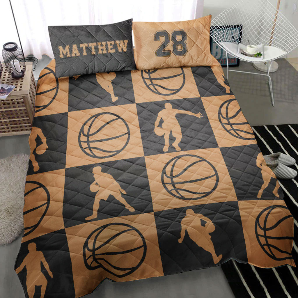 Personalized Basketball Quilt Bedding Set, Basketball Player Ball Quilt Blanket With Pillowcases, Custom Name and Number Duvet Cover Set