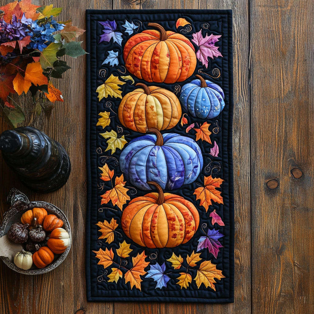 Pumpkin WX2102151CL Quilted Table Runner