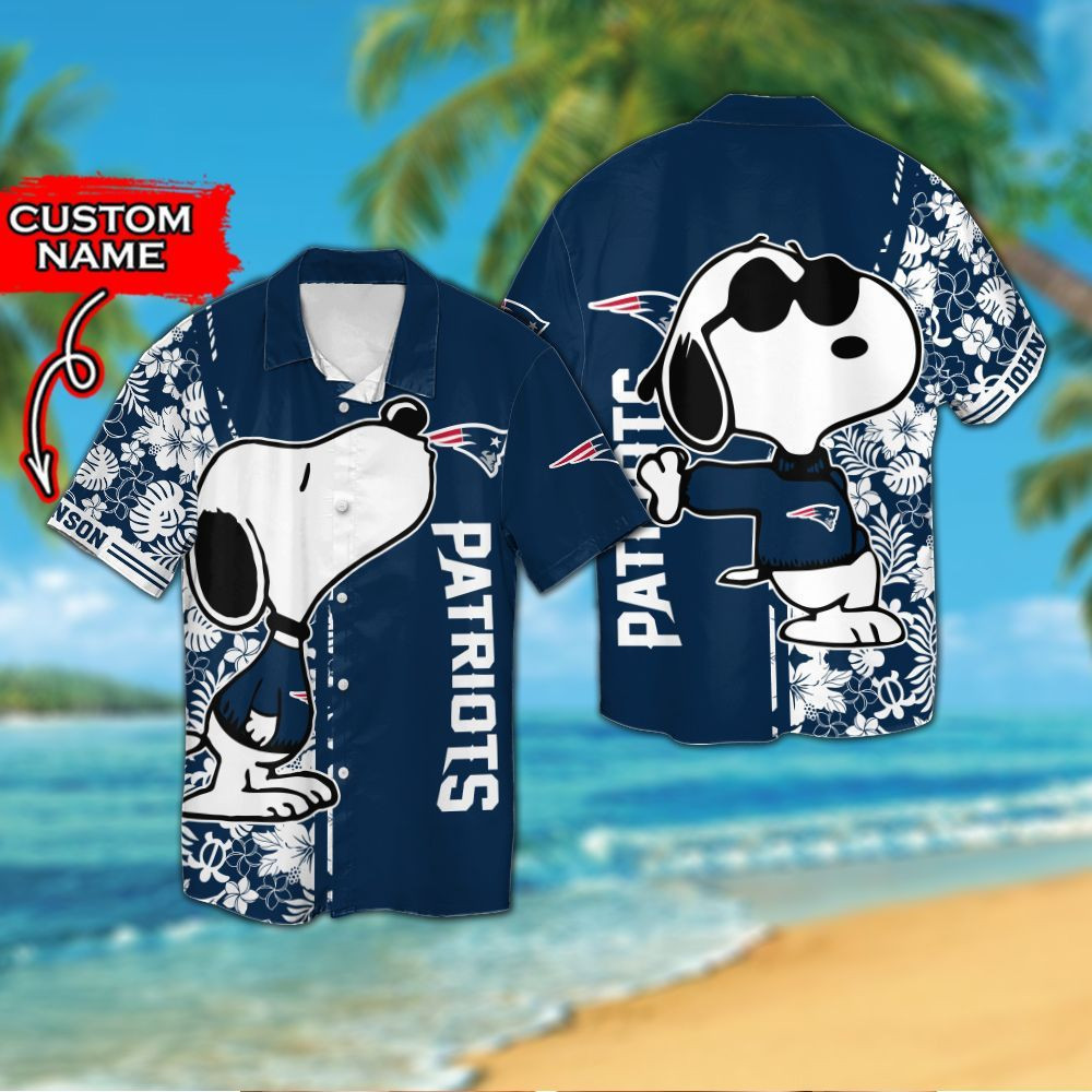 Personalized New England Patriots & Snoopy Hawaiian Shirt - Beekene