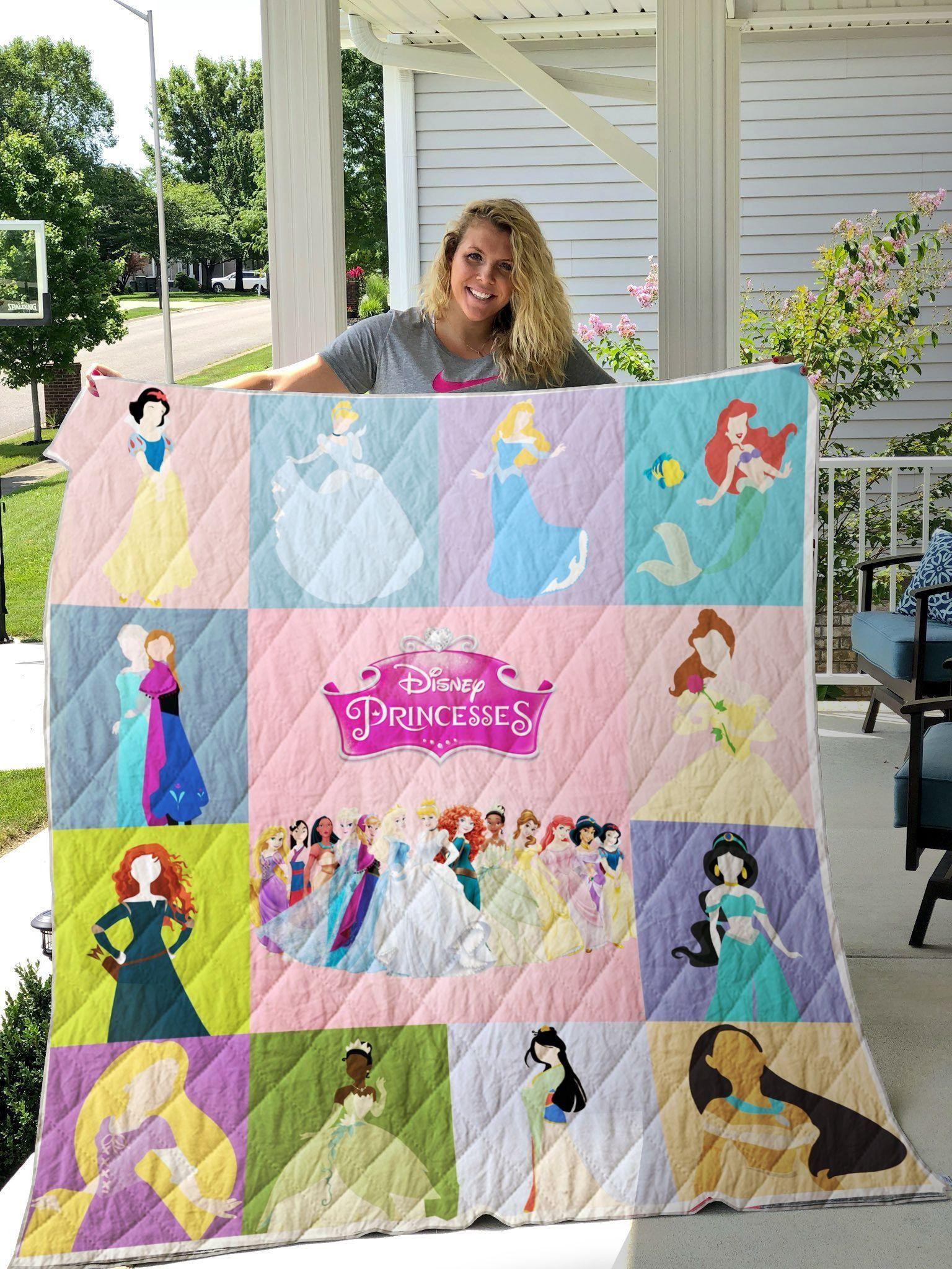 Princesses Quilt Tutorials Disney Characters, All Disney Princesses Ver3 Quilt Blanket - DESIGN2LUX