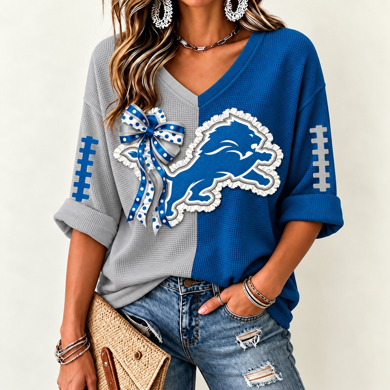 Detroit Lions Women's Two-Tone V-Neck T-Shirt