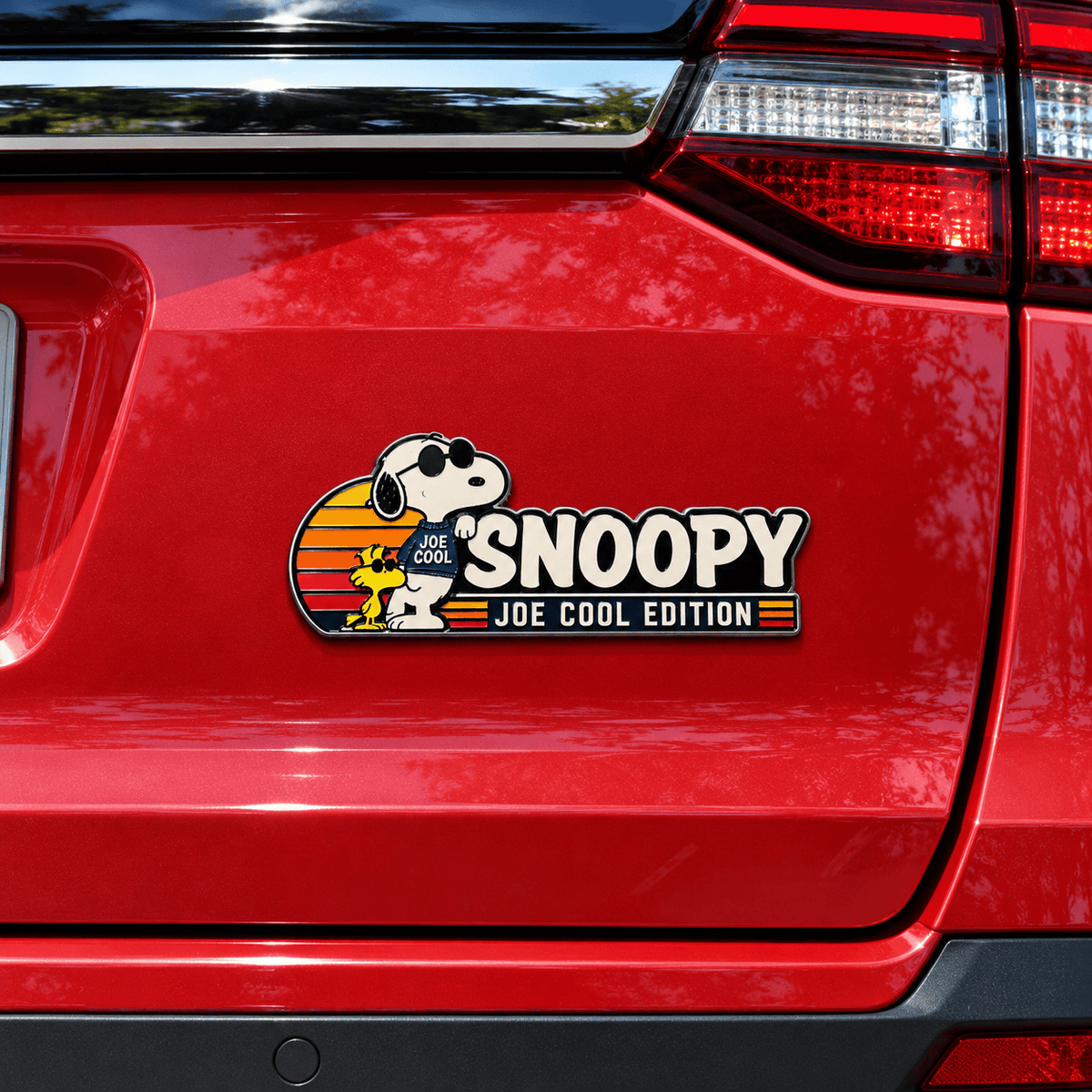 Snoopy & Woodstock Joe Cool Retro Stripes Car Emblem Badge