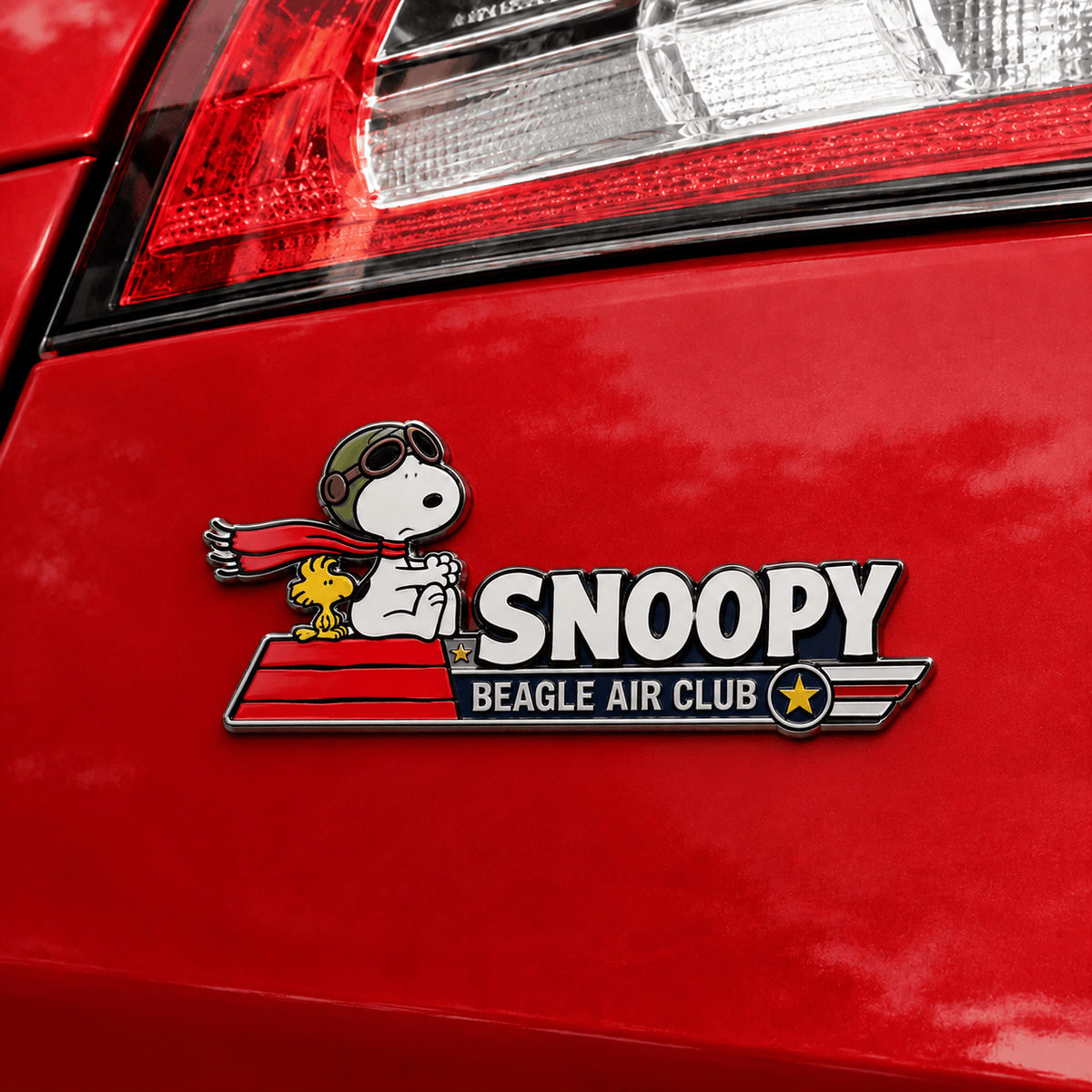 Snoopy & Woodstock Beagle Air Club Car Emblem Badge