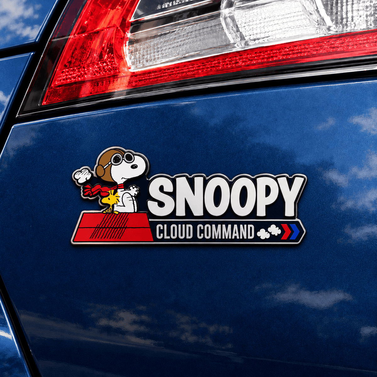 Snoopy & Woodstock Cloud Command Car Emblem Badge