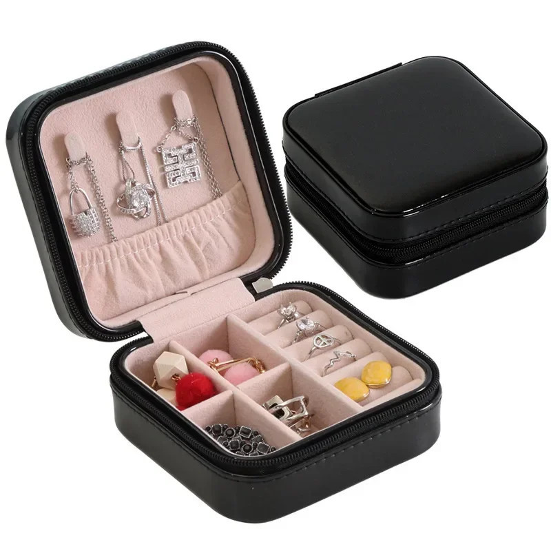 Zipper-closure jewelry case for safe and organized accessory storage