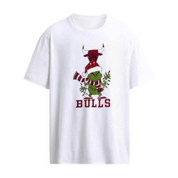 Grinch Chicago Bulls heart hands sign Christmas 2026 shirt