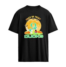 Oregon Ducks x Peanuts Trick Or Treat Abbey Road Halloween 2026 Graphic T-shirt