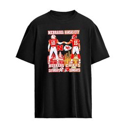 Nebraska Huskers On Saturdays And Kansas City Chiefs On Sundays Skyline Signatures Graphic T-shirt