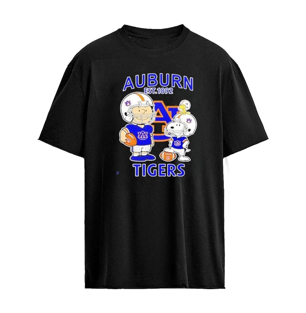 Snoopy Charlie Brown and Woodstock x Auburn Tigers 1892 Football Graphic T-shirt