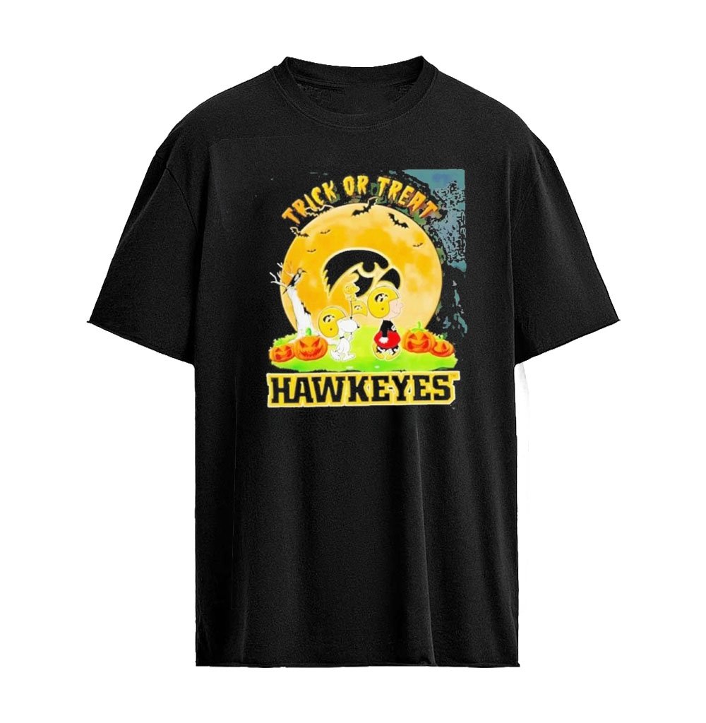 Iowa Hawkeyes x Peanuts Trick Or Treat Abbey Road Halloween 2026 Graphic T-shirt