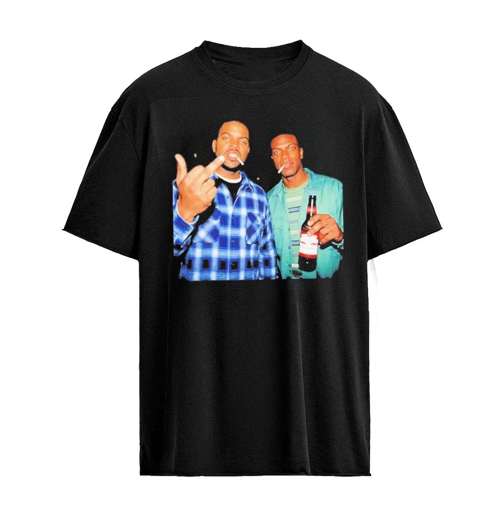 Ice Cube And Chris Tucker Friday Middle Finger Smoking And Beer Graphic T-Shirt