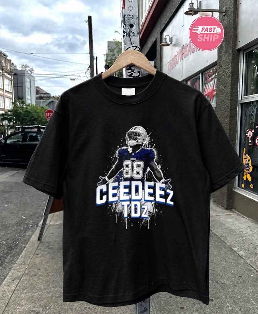 Ceedee Lamb Dallas Cowboys NFL Ceedeez TDZ 88 football player arms outstretched splatter shirt
