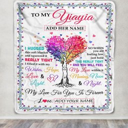 Personalized To My Yiayia Gifts From Granddaughter Hugged Blanket Birthday Gifts For Yiayia Mothers Day Thanksgiving Christmas Customized Fleece Throw Blanket