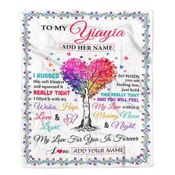 Personalized To My Yiayia Gifts From Granddaughter Hugged Blanket Birthday Gifts For Yiayia Mothers Day Thanksgiving Christmas Customized Fleece Throw Blanket