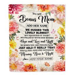 Personalized To My Bonus Mom Blanket From Stepdaughter Floral We Hugged This Lovely Stepmom Birthday Gifts Mothers Day Christmas Customized Fleece Blanket