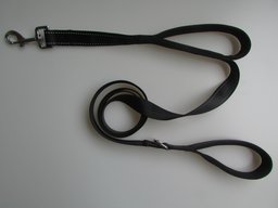Double handle training leash for Golden Retrievers — black leash with two padded handles and metal clasp, full length view