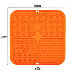 Dog lick mat for Golden Retrievers — orange 20x20cm silicone lick mat, big size