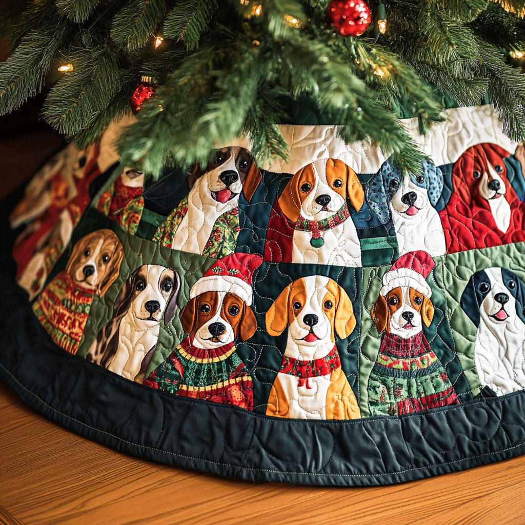 Beagle Christmas Tales Quilted Christmas Tree Skirt Perfect Tree Skirt Gift for Mom or Grandma