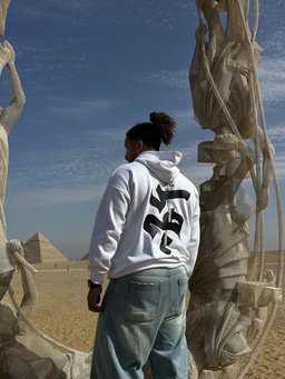 Sahm hoodie in white – arrow in Arabic calligraphy back print, Arabic calligraphy streetwear by QADIM