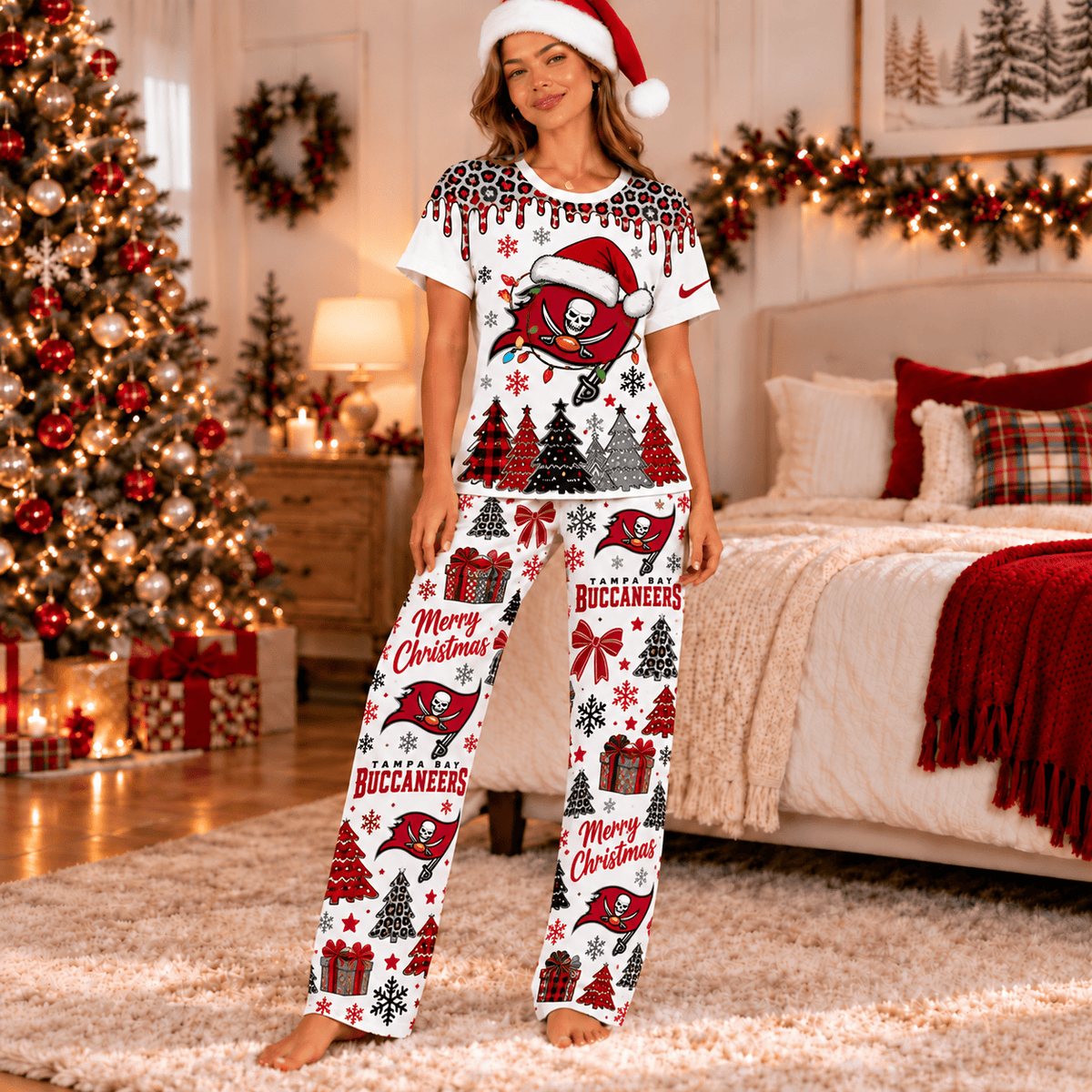 Tampa Bay Buccaneers Christmas Leopard Drip T-Shirt and Pants Set