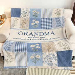 Grandma We Love You New Version Gift For Grandma - Personalized Blanket – view 3