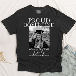Custom Graduation Shirt Proud Family Of Graduate 2026 Senior Picture Grad Tee - Personalized Photo Comfort Tee – view 4
