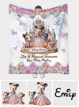 Magic Grandma - Personalized Mouse Blanket – view 7