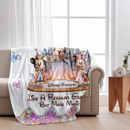 Magic Grandma - Personalized Mouse Blanket – view 2