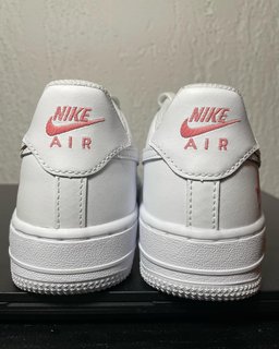 Cherry Blossom Pink Custom Air Force 1 - view 3