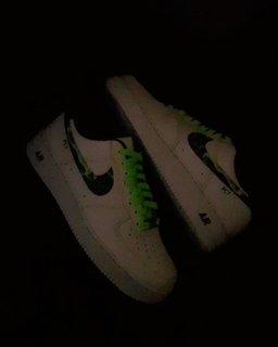 Purple Green White Custom Air Force 1 - view 4