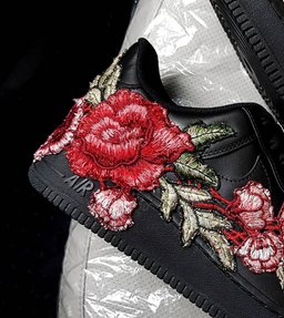 Embroidery Rose Red Green Black Custom Air Force 1 - view 2