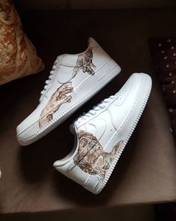 Sculpture Hand Brown Custom Air Force 1 - view 4