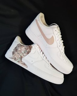 Sculpture Hand Brown Custom Air Force 1 - view 6