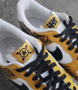Gothic Black Yellow Font Custom Air Force 1 - view 4