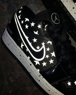 Star White Black Custom Air Force 1 - view 2