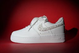 Wedding Pearl Custom Air Force 1 - view 3