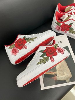 Red Rose Hand Drawing Custom Air Force 1 - view 2