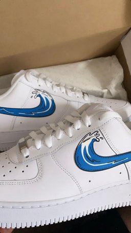 Cartoon Wave Custom Air Force 1 - view 3